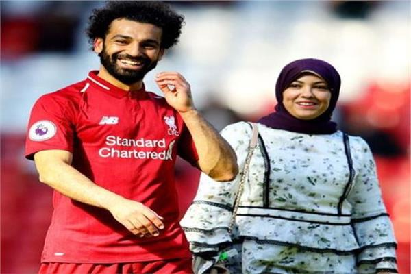 ممحمد صلاح وزوجته