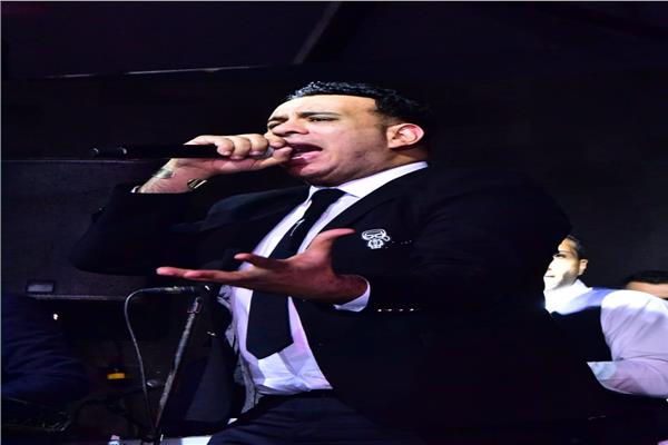 المطرب محمود الليثي