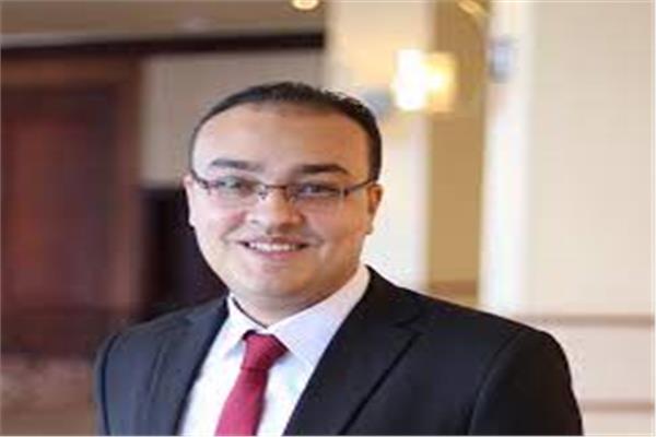  الدكتور احمد معطي