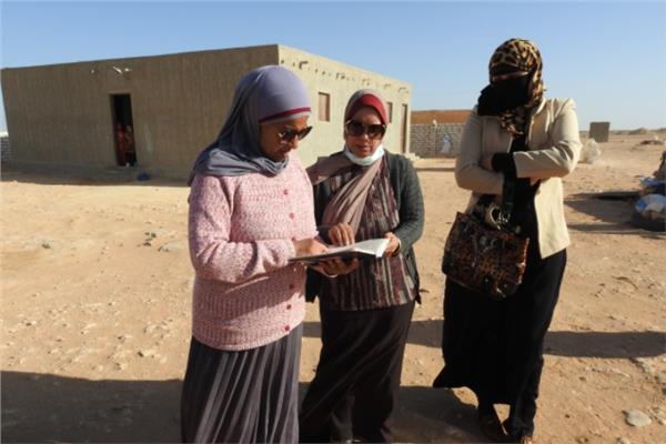 استخراج  بطاقات الرقم القومي للسيدات بفصول محو الامية بمطروح