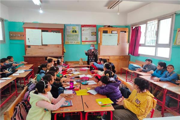 حملات توعوية مكثفة لطلبه المدارس عن أهمية الإجراءات الوقائيه