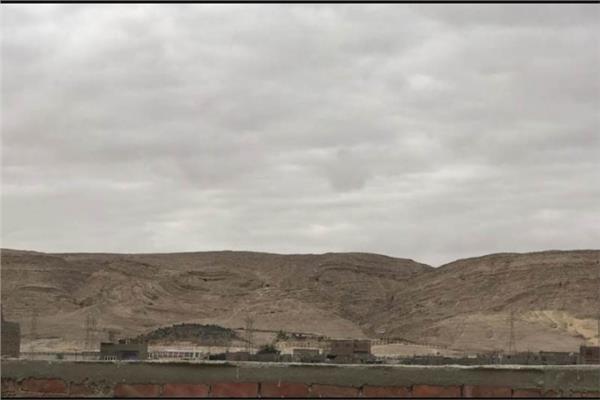سحب كثيفة غطت سماء اسيوط 