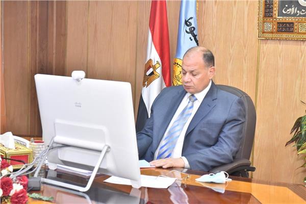 محافظ أسيوط 