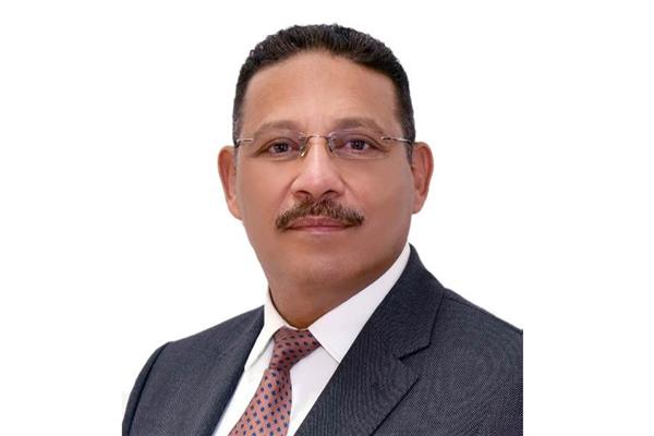 حسن عبد الشافى أحمد رئيس هيئة الرقابة الإدارية  