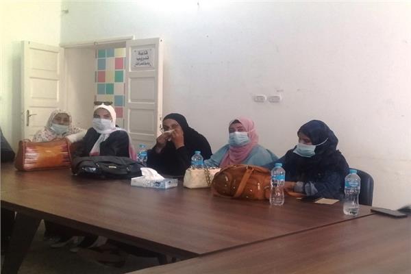 أهالى قرى مدينة أبو سمبل السياحية 