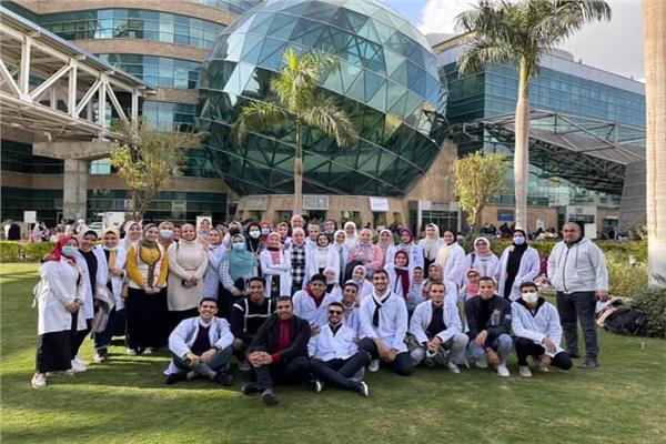 صيدلة السادات تدشن  زياره لمستشفى سرطان الأطفال 57357 