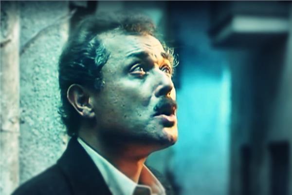 الفنان محمود عبد العزيز في دور الشيخ حسني