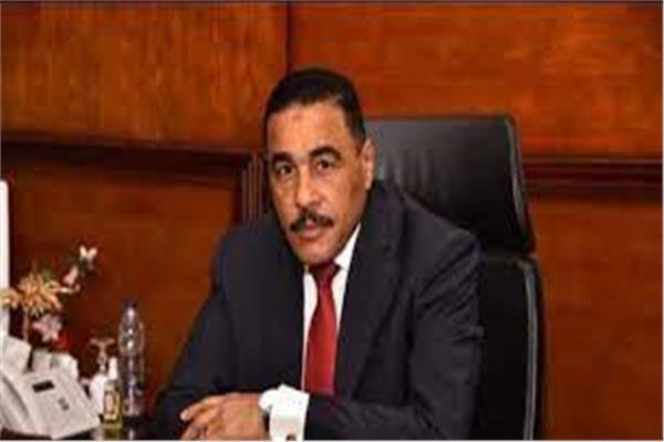 اللواء خالد شعيب محافظ مطروح