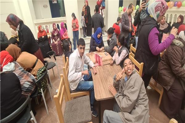 ختام فعاليات المتلقى الرابع لذوي الهمم تحت شعار "إبداع وتميز" بمركز الابداع بدمنهور 