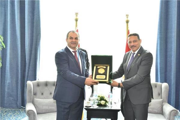 رئيس هيئة الرقابة الإدارية يلتقى النائب العام الأرميني 