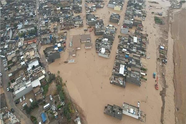 اجتياح سيول جارفة خلال الساعات الماضية مناطق سكنية في محافظة أربيل بإقليم كردستان