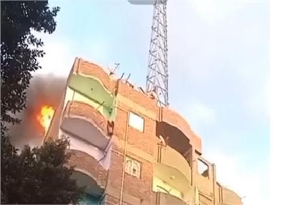 جانب من الحريق