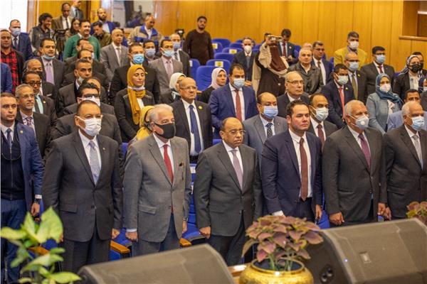 الحكومة تكرم الفائزين في مسابقات مراكز المعلومات بالمحافظات