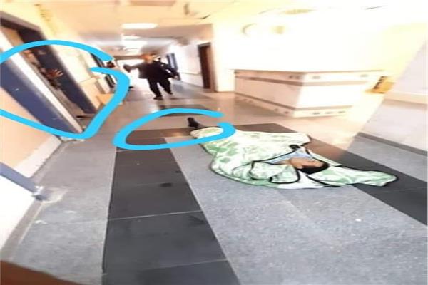 المريض الملقاة فى طرقات مستشفى الضبعة 
