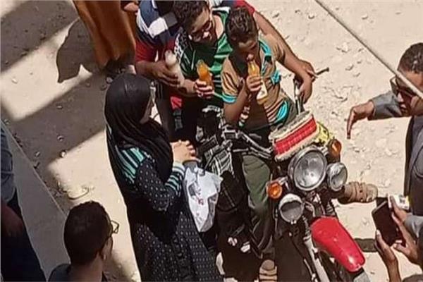  سفاحة فرشوط المتهمة بقتل طفليها بالسم وعشيقه  أرشيفية