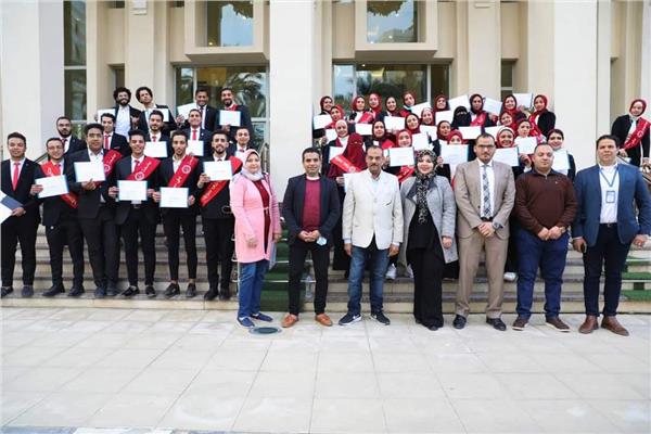 مرصد الأزهر يستقبل عددًا من طلاب جامعة بني سويف