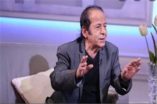 عادل الفار
