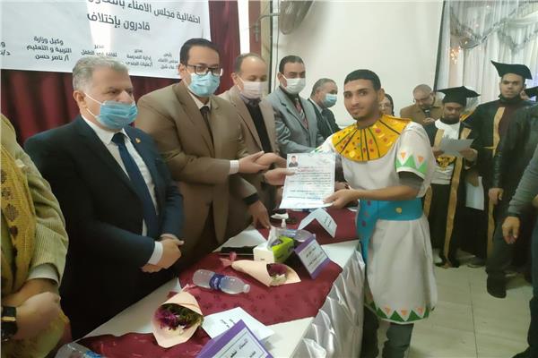  احتفالية مجلس الأمناء بالتعاون مع قصر ثقافة الطفل قادرون باختلاف لذوي الهمم