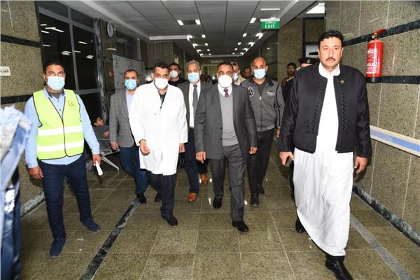  محافظ مطروح يتفقد مستشفى السلوم المركزى   