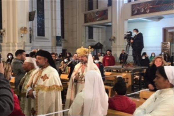 بطريرك الكاثوليك يترأس قداس عيد الميلاد بكاتدرائية العذراء بمدينة نصر