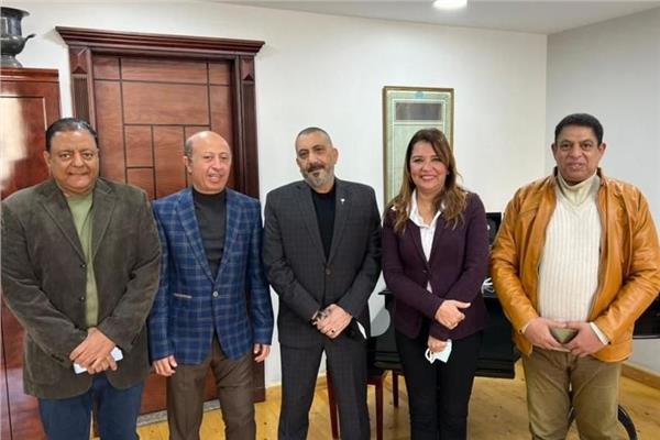 نصر محروس وإدارة أكاديمية الفنون