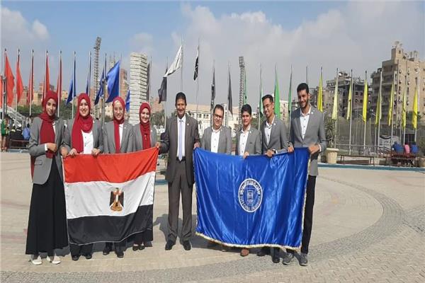 رئيس جامعة القناة يهنئ فريق العباقرة بعد الفوز المستحق على جامعة المنوفية  