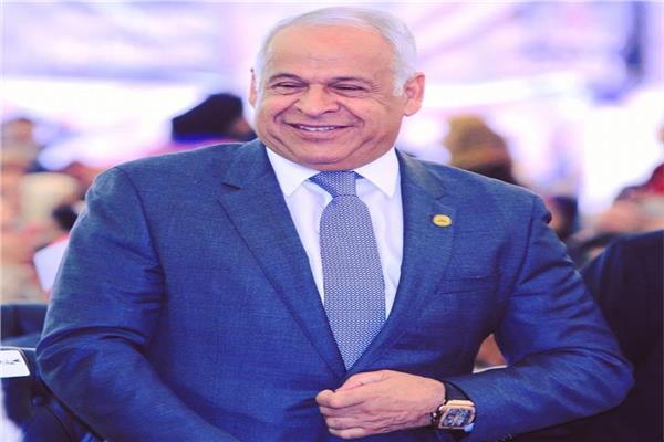 رجل الأعمال فرج عامر
