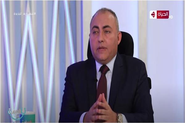 الدكتور حسام الديب استشاري الروماتيزم وأمراض المفاصل بالكلية الامريكية للمفاصل
