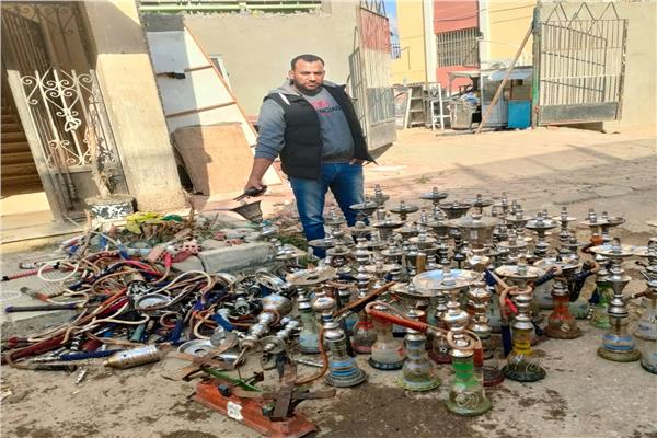 ضبط مقاهي تقدم الشيش بشمال الجيزة