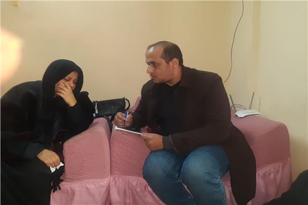 مراسل «بوابة أخبار اليوم» في منزل والدة الطفلة مكة