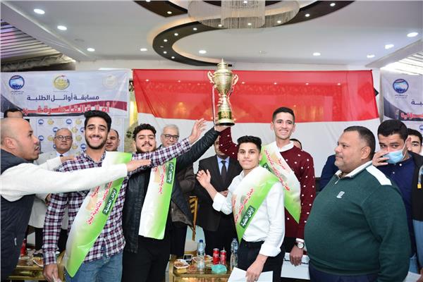«مستقبل وطن» يكرم حفظة القرآن وينظم قوافل طبية ومعارض لبيع السلع بالمحافظات