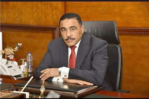 اللواء خالد شعيب محافظ مطروح