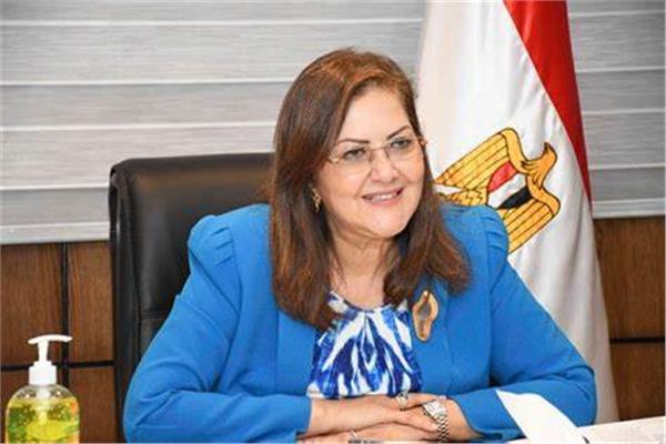 الدكتورة هاله السعيد