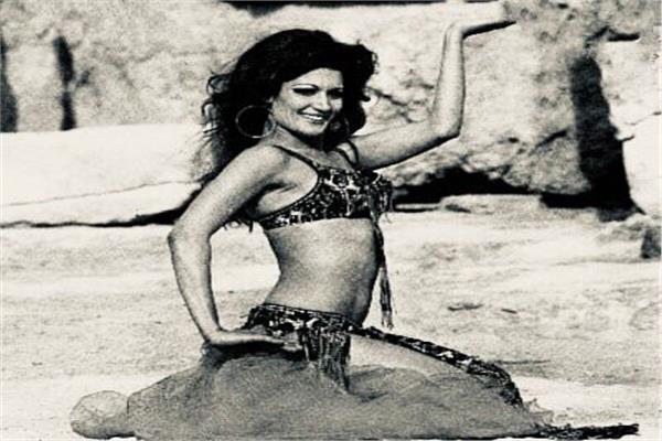 الفنانة نجوى فؤاد
