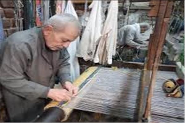 صورة موضوعية .. لصناعة الكليم والجوبلان