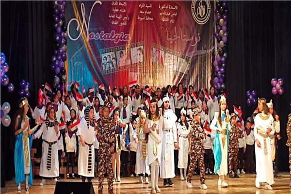 ليلة عيد الميلاد  نوستالجيا  احتفالية ثقافية فنية على مسرح قصر ثقافة أسيوط 