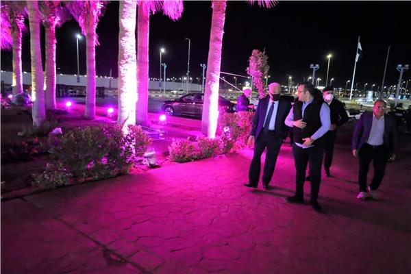 فودة يشهد تجربة اضاءة ميدان السلام بمدينة شرم الشيخ