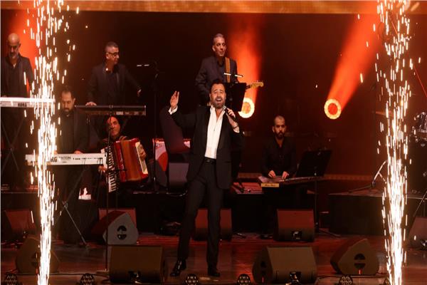 عاصى الحلانى