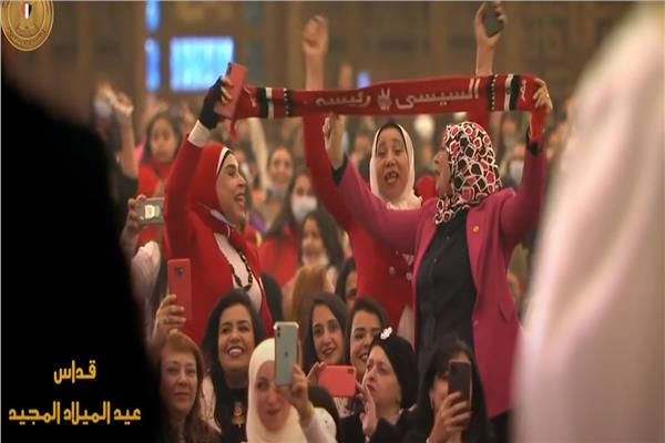  المسلمون يغردون للإخوانهم المسيحيين «يارب دايماً مع بعض»