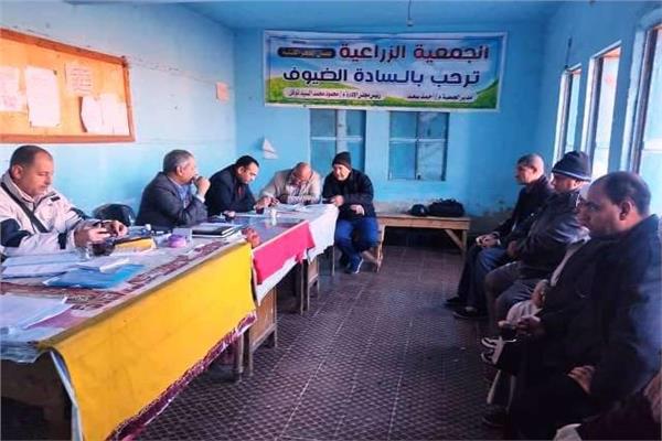  مدرسة حقلية إرشادية عن زراعة محصول بنجر السكر لمزارعي الشرقية 