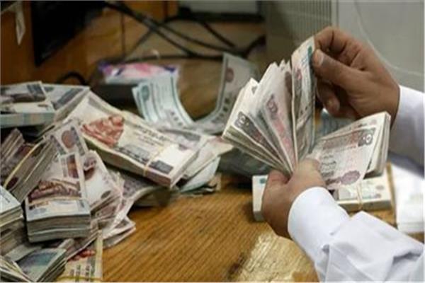 ضبط موظف تقاضى رشوة وأهدر مليون جنيه من المال العام بالدقهلية 