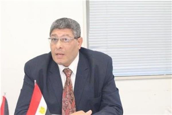 باسم حلقه نقيب السياحيين،