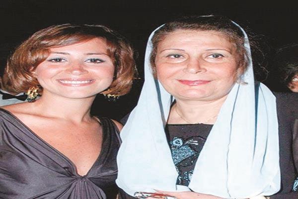 الفنانة منة شلبى
