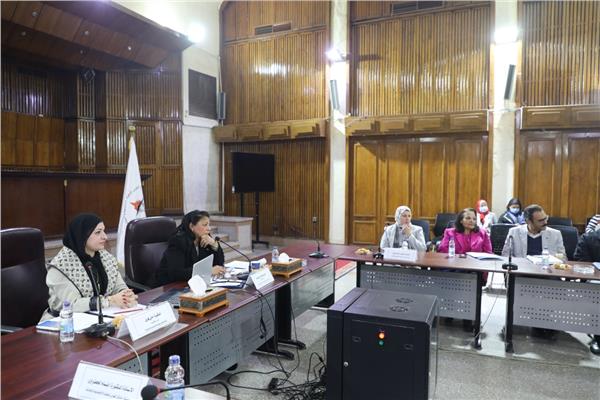 القومي للبحوث الاجتماعية والجنائية معظم المواطنين يفضلون إدخار أموالهم في البنوك والبريد