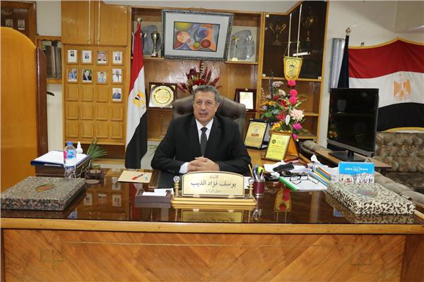  يوسف الديب وكيل وزارة  التربية والتعليم بالبحيرة 