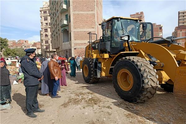 رفع الإشغالات والتعديات بحى شرق