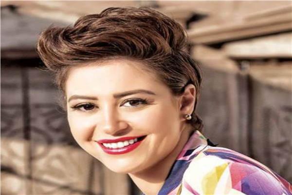 منة شلبي