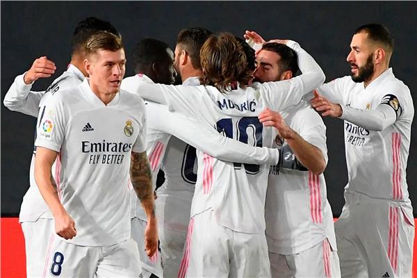 لاعبي فريق ريال مدريد
