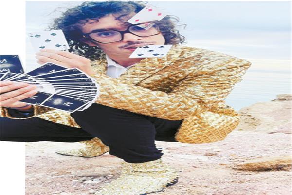 ساحر مسرح شباب العالم مولا