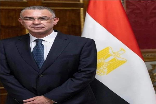 السفير علاء رشدي